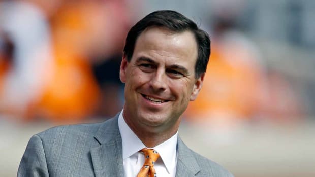 john-currie-wake-forest-ad-tennessee-phillip-fulmer.jpg